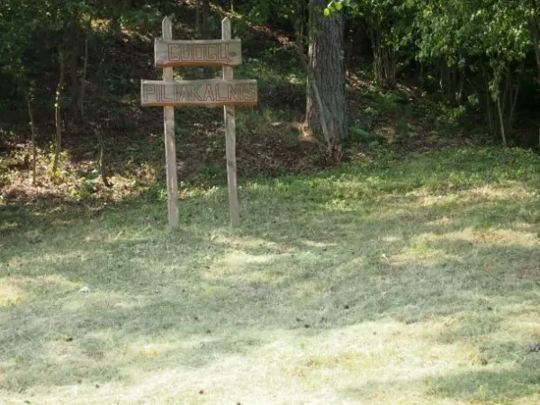 Guogų piliakalnis nuotrauka